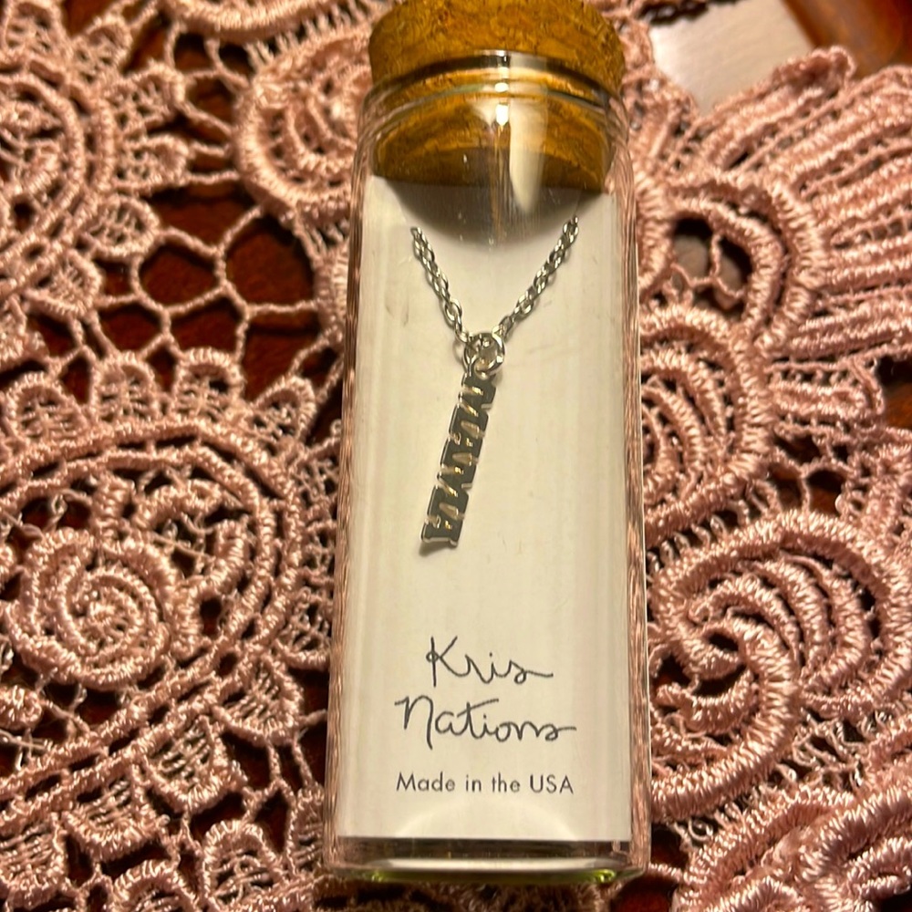 Message in a bottle mama necklace nwt